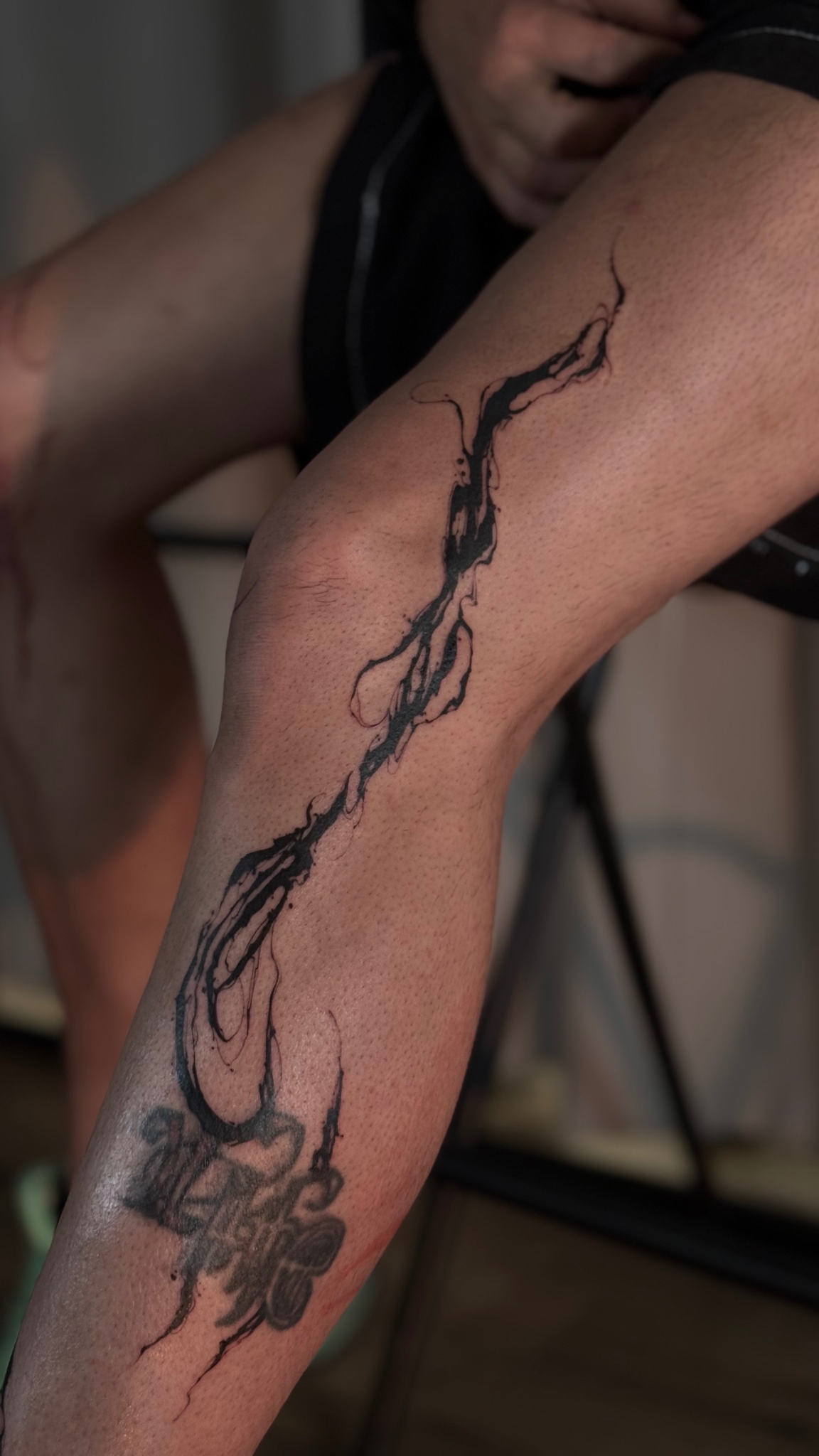 abstrakt-tattoo-berlin - Tattoo von Daria bei Void Ink Berlin
