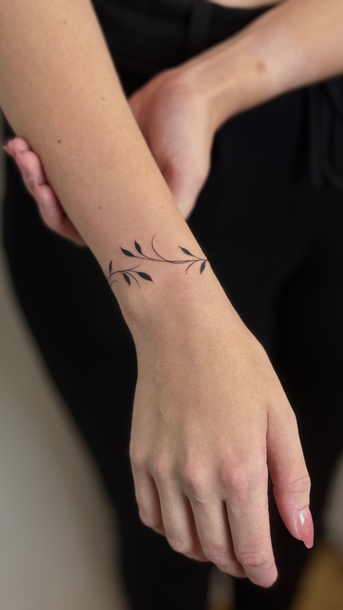 armband-tattoo-berlin - Tattoo von Daria bei Void Ink Berlin