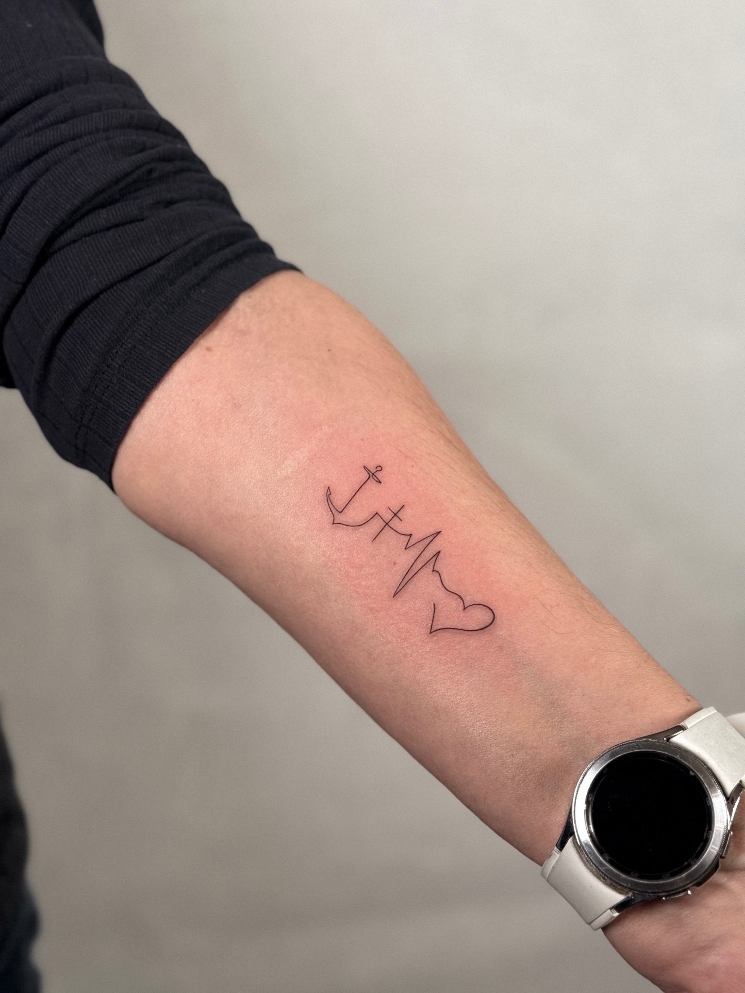 Fineline-Tattoo-Mauerpark - Tattoo von Helen bei Void Ink Berlin