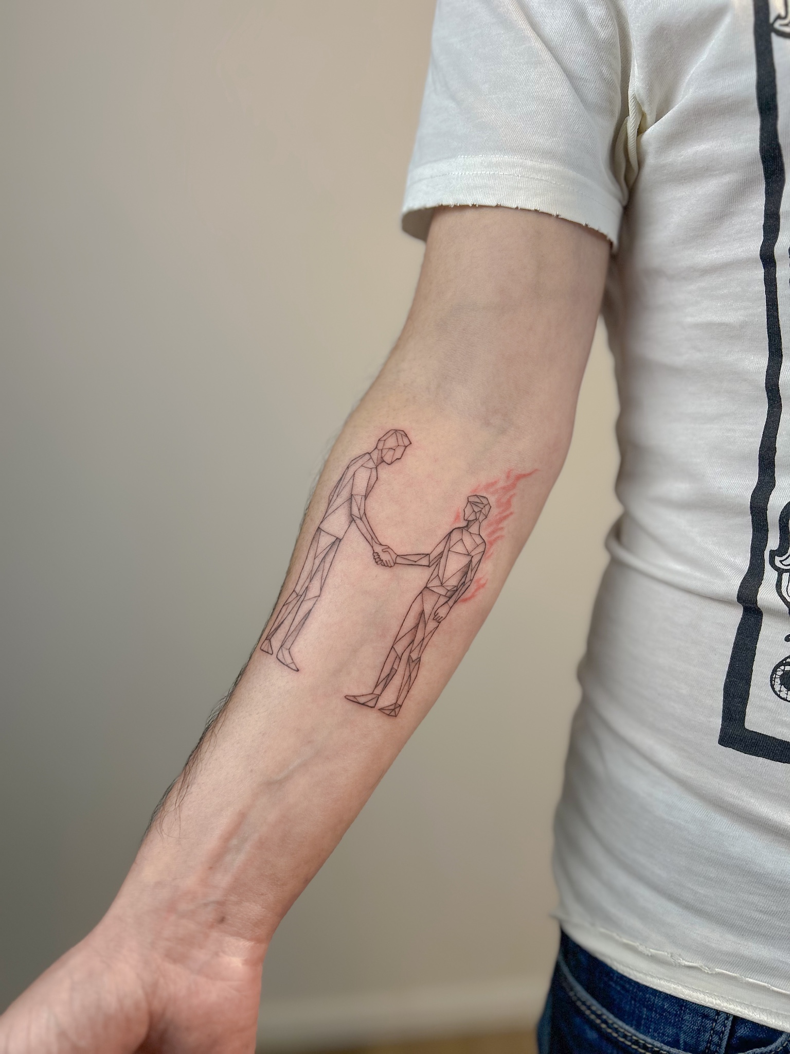 burning-man-tattoo-berlin - Tattoo von Jelena bei Void Ink Berlin