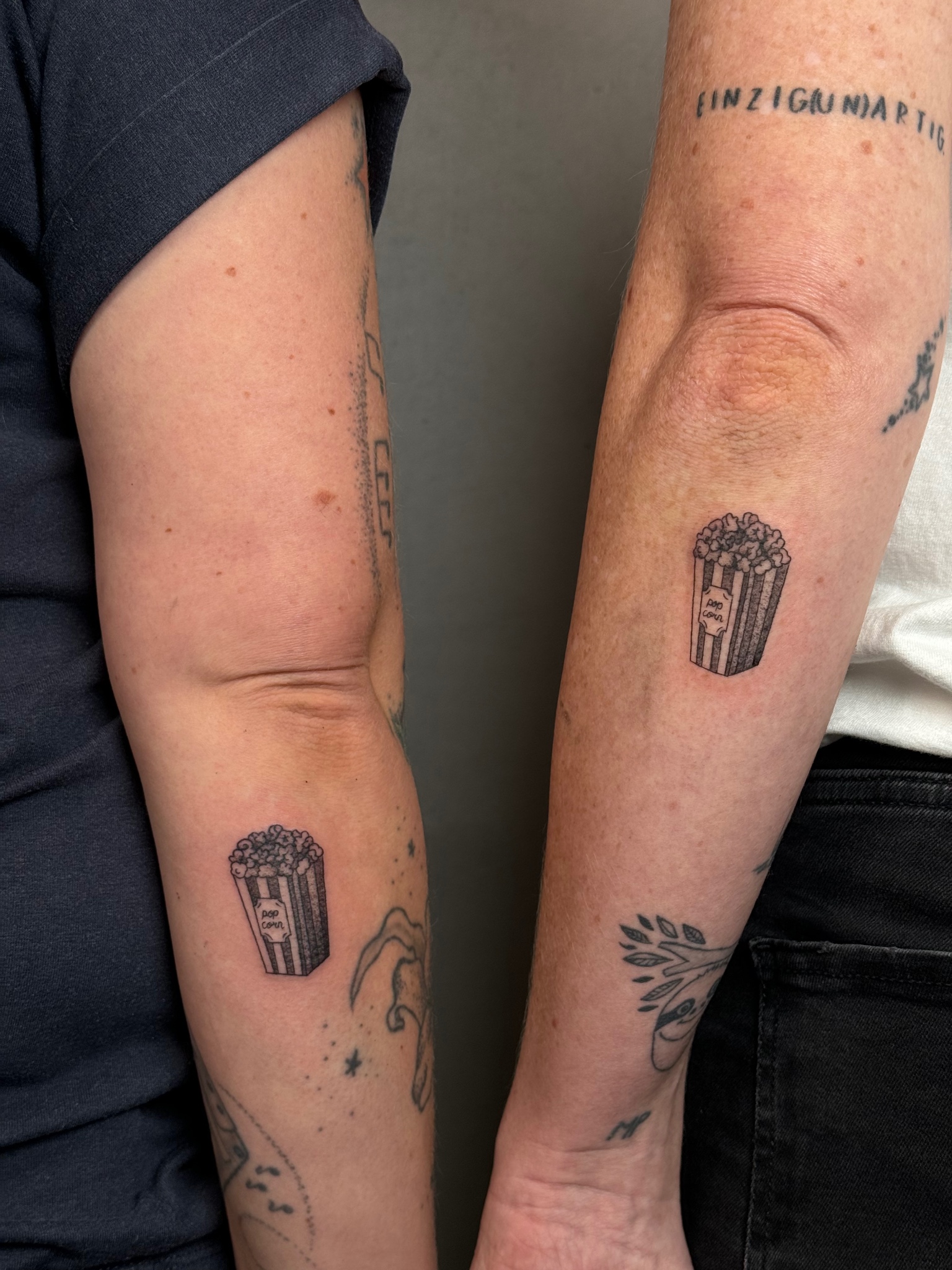 Freundschaftstattoos-Berlin - Tattoo von Roman bei Void Ink Berlin
