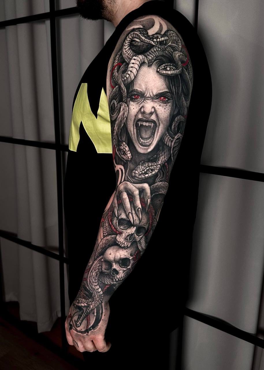 Horror Tattoos Berlin - Tattoo von Zina bei Void Ink Berlin