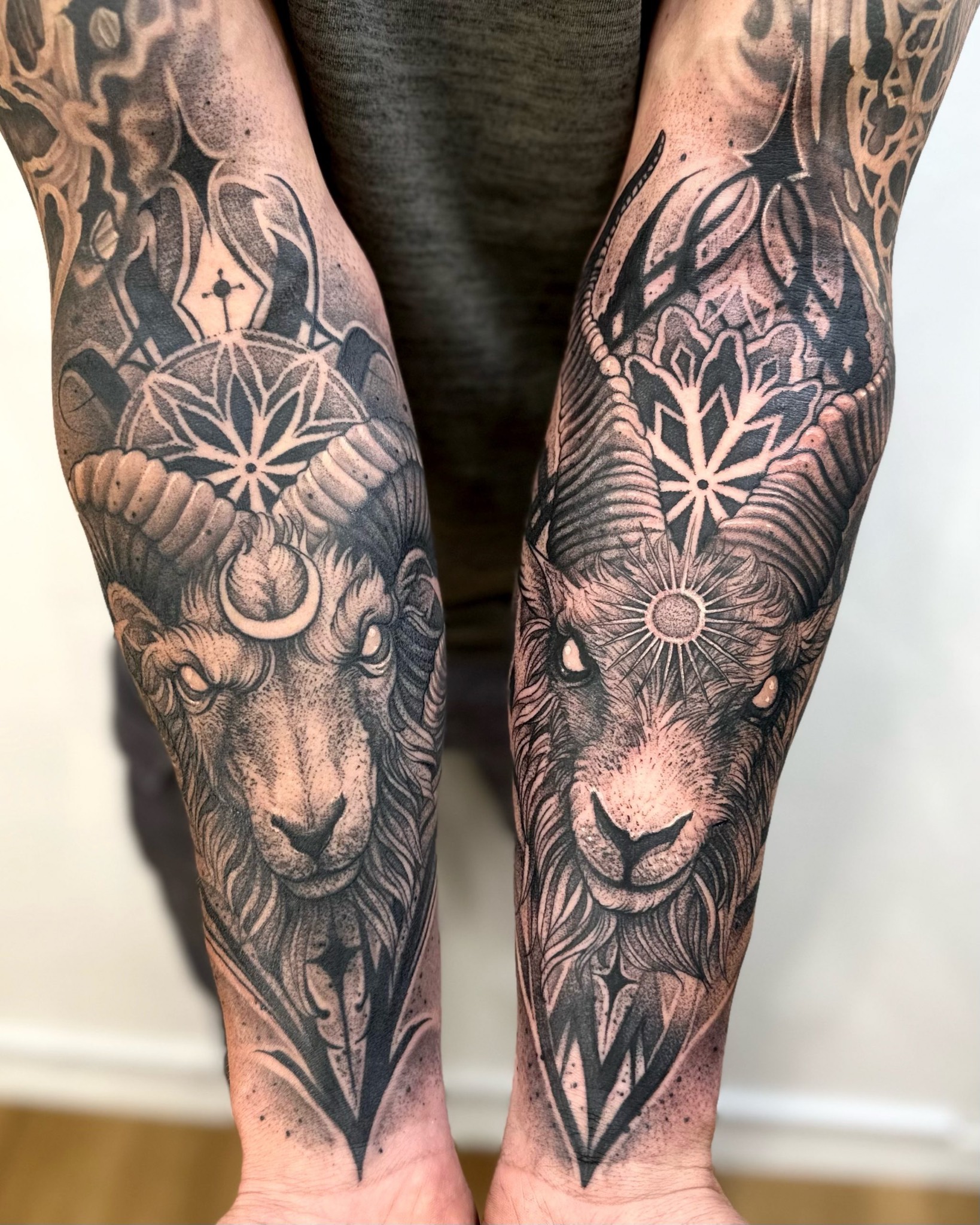 Masculine Tattoos in Berlin - Tattoo von Zina bei Void Ink Berlin