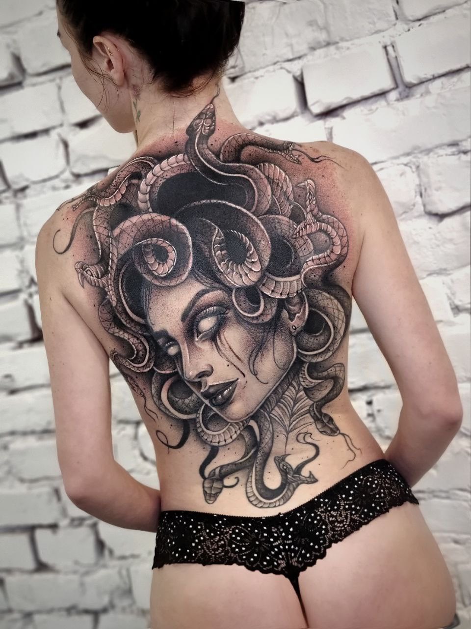 Medusa Tattoo Berlin - Tattoo von Zina bei Void Ink Berlin
